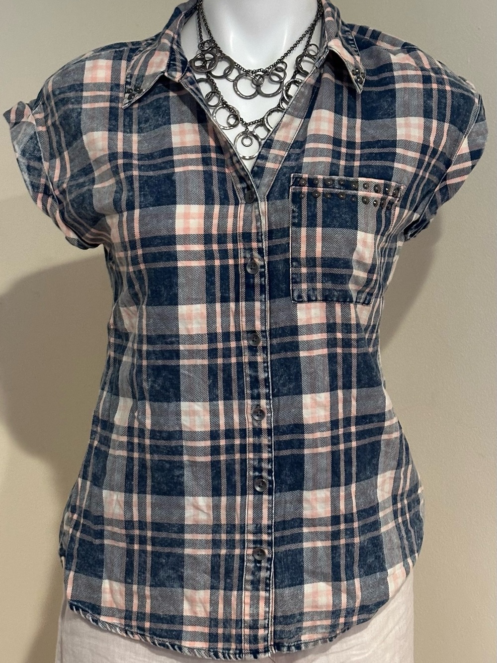 ROCK & REPUBLIC Pink Blue Plaid Button-Front collar stubs Sleeveless Top Sz XS